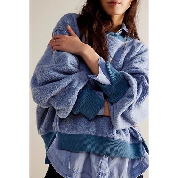 FREE PEOPLE WE THE FREE COZY CAMDEN SWEATSHIRT in FALLING WATER BLUE - Picture 2 of 11